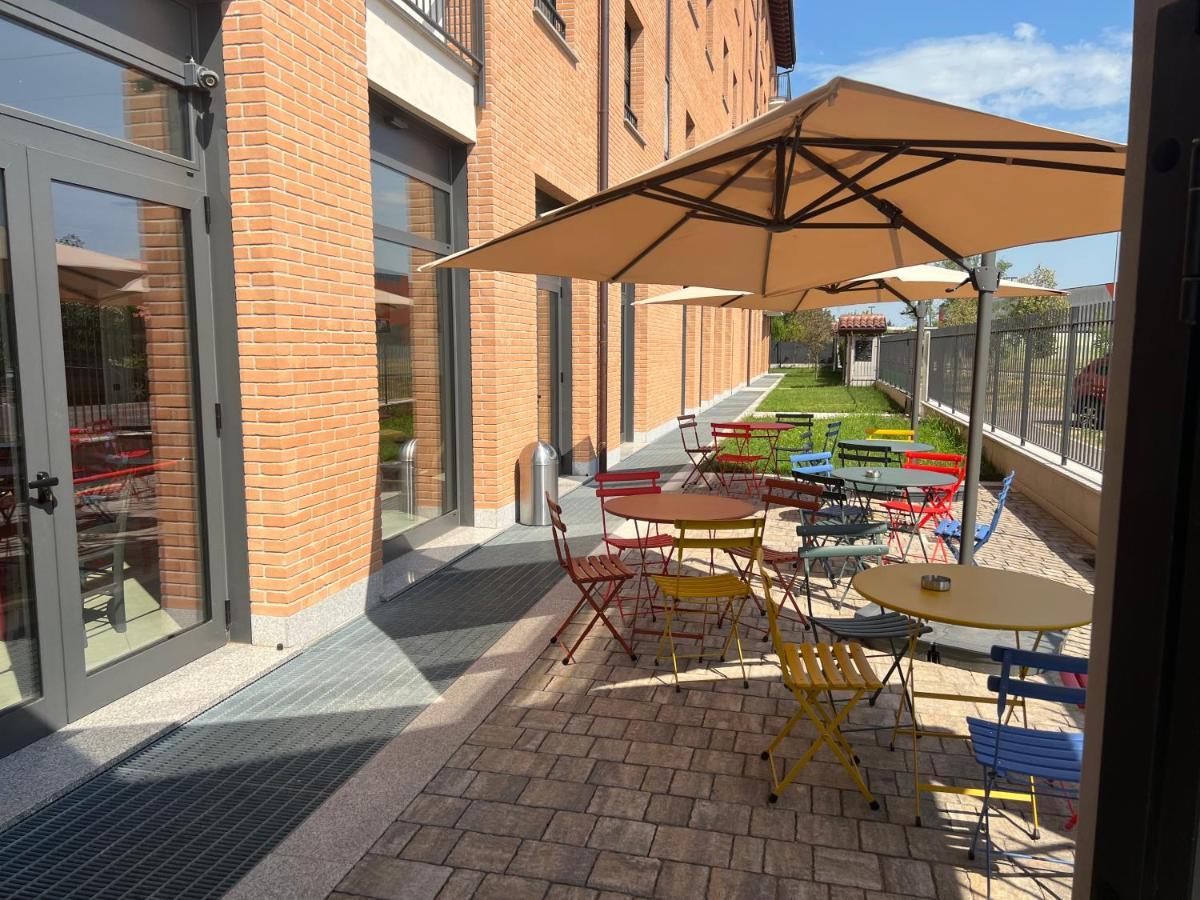 Corte Milano Rozzano Eksteriør billede
